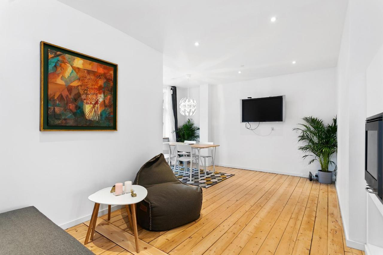 Aday - Apartment Suite Aalborg Center Dış mekan fotoğraf